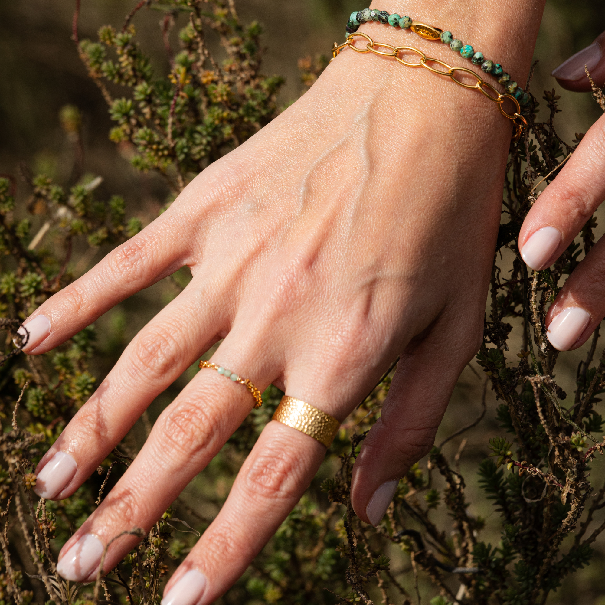 Bague chainette or et pierre naturelles